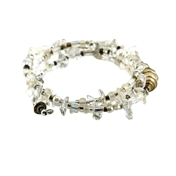 Clear Quartz Chip Bead Memory Wire Bracelet with Silver Accents and Barrel Clasp - Picture 3 of 6